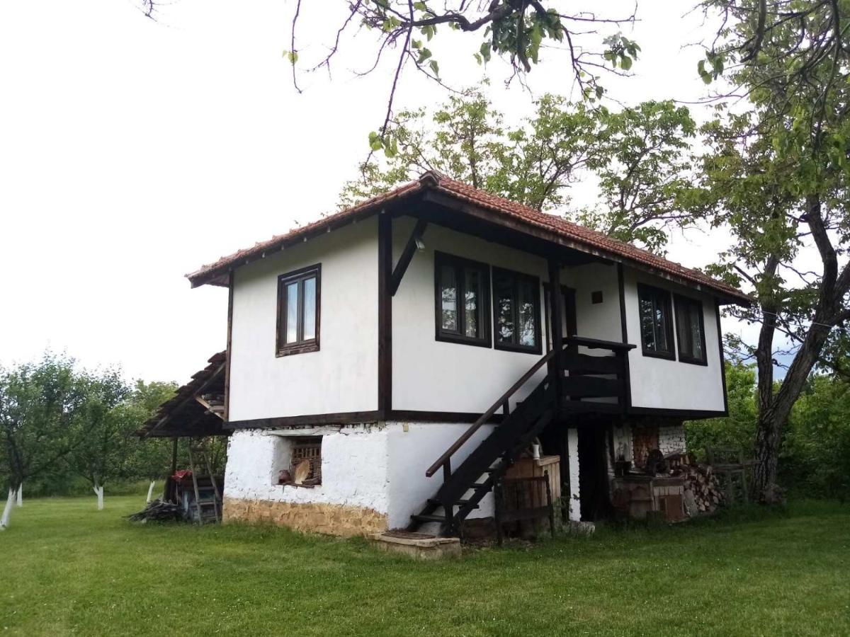 Вилно Селище Дядовите Къщи Golama Brestnista Exteriör bild